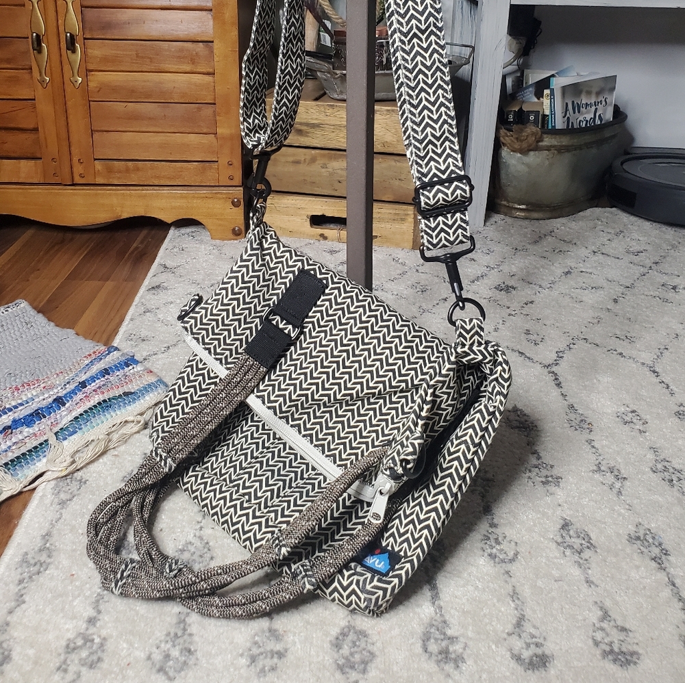 Kavu crossbody